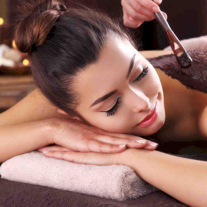 Voucher kwotowy 200 PLN | Toruń | Perfert Look Clinic | Prezent | Voucher | Karta podarunkowa | Bon | Cena