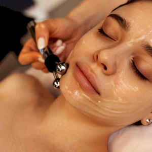 Voucher kwotowy 500 PLN | Perfect Look Clinic Lublin Śliwińskiego | Prezent | Voucher | Karta podarunkowa | Bon | Cena