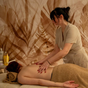 Masaż aromaterapeutyczny | Rybnik | Secret Spa | 1 godzina | Prezent | Voucher | Karta podarunkowa | Bon | Cena