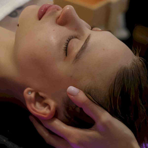 Head SPA | Poznań | ZenRai SPA | 80 minut | Prezent | Voucher | Karta podarunkowa | Bon | Cena
