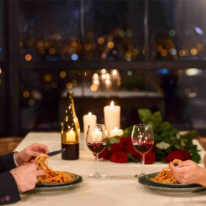 Romantyczna kolacja we dwoje | Radom | Restauracja Pasja | 2 osoby | Prezent | Voucher | Karta podarunkowa | Bon | Cena