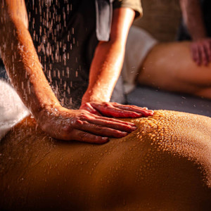 Masaż wodny | Wrocław | Masaje SPA | 1 osoba | 60 minut | Prezent | Voucher | Karta podarunkowa | Bon | Cena
