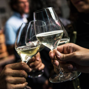 Degustacja Win dla Dwojga | Warszawa (Łomianki) | Prezent | Voucher | Karta podarunkowa | Bon | Cena