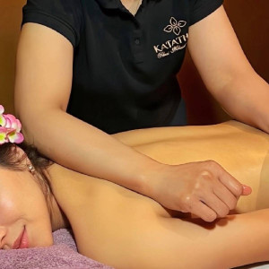 Tajski masaż pleców, głowy i twarzy | Bydgoszcz (ul. Chopina) | Katathani SPA | Prezent | Voucher | Karta podarunkowa | Bon | Cena