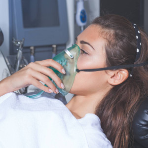 Tlenoterapia w komorze hiperbarycznej dla dwojga | Katowice | Odnova Float&Spa | 2 osoby | Prezent | Voucher | Karta podarunkowa | Bon | Cena