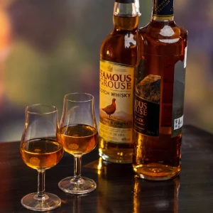 Degustacja Whisky Z Foodpairingiem | Szczecin | Winoteka 101 win | Prezent | Voucher | Karta podarunkowa | Bon | Cena
