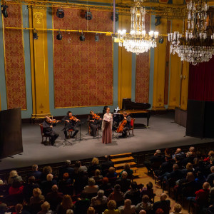 Koncert Muzyczny Życiorys Franka Sinatry | Szczecin | Prezent | Voucher | Karta podarunkowa | Bon | Cena