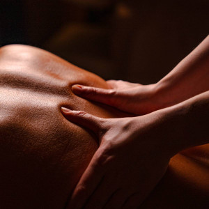 Masaż klasyczny | Wrocław | Masaje SPA | 1 osoba | 60 minut | Prezent | Voucher | Karta podarunkowa | Bon | Cena