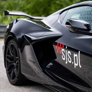 Jazda Chevrolet Corvette C8 Z06 (15 okrążeń) | Tor Słomczyn | SJS | 15 okrążeń | Prezent | Voucher | Karta podarunkowa | Bon | Cena