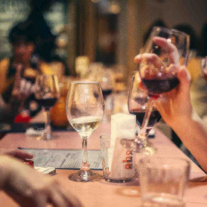 Degustacja win | Białystok | Docent Procent | Prezent | Voucher | Karta podarunkowa | Bon | Cena