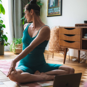 Joga | Online | PortalYogi | 3 miesiące | Prezent | Voucher | Karta podarunkowa | Bon | Cena