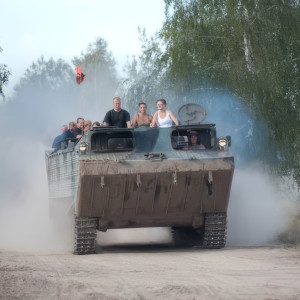 Militarna przygoda - przejazd pojazdem wojskowym | Szczecinek (Borne Sulinowo) | PTS-M | Prezent | Voucher | Karta podarunkowa | Bon | Cena