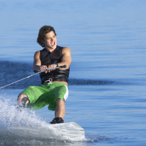 Poznaj wakeboarding | Poznań (Pobiedziska) | 1 osoba | Prezent | Voucher | Karta podarunkowa | Bon | Cena