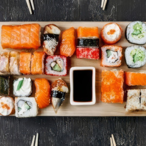 Voucher 150 PLN na sushi z dostawą do domu | Zielona Góra | Kim Pirson Sushi | 150 PLN | Prezent | Voucher | Karta podarunkowa | Bon | Cena