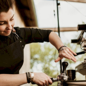 Kurs baristy | Warszawa | Serio.coffe spot | 1 osoba | Barista | zaawansowany | Prezent | Voucher | Karta podarunkowa | Bon | Cena