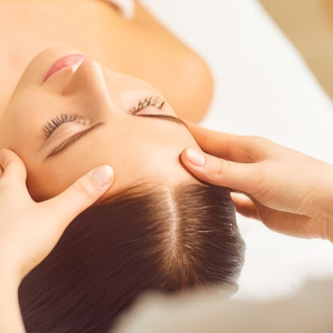 Masaż kobido | Gliwice | Glamour Day SPA | 1 godzina | 1 osoba | Prezent | Voucher | Karta podarunkowa | Bon | Cena