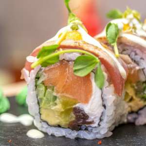 Voucher 100 PLN na sushi z dostawą do domu | Kraków | Sushi Kushi | 100 PLN | Prezent | Voucher | Karta podarunkowa | Bon | Cena