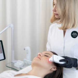 Voucher SPA 1000 PLN | Kraków | Gabinet Skin Coach | 1000 PLN | Prezent | Voucher | Karta podarunkowa | Bon | Cena