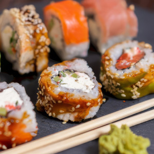 Voucher do restauracji sushi 100 PLN | Łomża | Koku Sushi | 100 PLN | Prezent | Voucher | Karta podarunkowa | Bon | Cena
