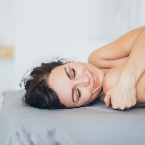 Dzień w SPA dla Niej | Katowice | Atelier Massage | 1 godzina | 1 osoba | Prezent | Voucher | Karta podarunkowa | Bon | Cena