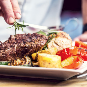 Voucher na kolację 150 PLN | Warszawa (Śródmieście) | Restauracja Future & Wine | 150 PLN | Prezent | Voucher | Karta podarunkowa | Bon | Cena