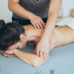 Voucher SPA 100 PLN | Lublin (Zamość) | Holistic - dla duszy i ciała | 100 PLN | Prezent | Voucher | Karta podarunkowa | Bon | Cena