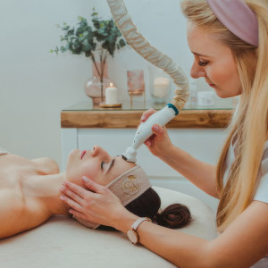Voucher SPA 200 PLN | Zielona Góra | BioSkin SPA | 200 PLN | Prezent | Voucher | Karta podarunkowa | Bon | Cena