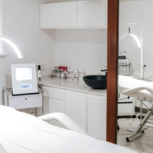 Zabieg na twarz | Szczecin | Skinmed | Podstawowy zabieg pielęgnacyjny | Prezent | Voucher | Karta podarunkowa | Bon | Cena