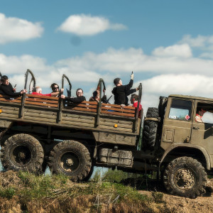 Militarne emocje na pokładzie pojazdu wojskowego | Łódź (Nowa Gadka) | do 5 osób | Prezent | Voucher | Karta podarunkowa | Bon | Cena