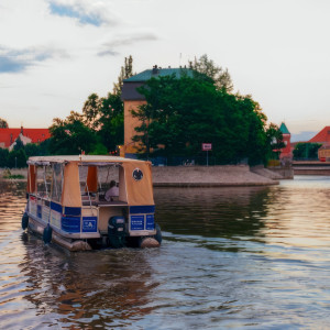 Romantyczny rejs we dwoje | Wrocław (Wyspa Słodowa) | 2 osoby | Prezent | Voucher | Karta podarunkowa | Bon | Cena
