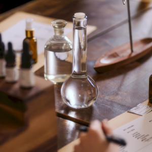 Skomponuj własne perfumy | Lublin | w grupie | 1 osoba | Prezent | Voucher | Karta podarunkowa | Bon | Cena