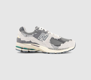 New Balance Kids 2002 Protection Pack 'Rain Cloud' Trainers Rain Cloud 2 In Grey, 4