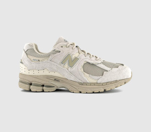 New Balance 2002 Protection Pack Gtx Trainers Shipyard In Brown, 7.5