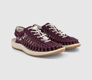 KEEN Womens Uneek F Sandals Fig Birch In Brown, 4