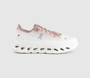 ON Womens Cloudtilt Trainers Biscuit Ivory F In Natural, 5.5