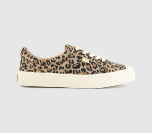 Cariuma Womens Oca Low Leoprd Print Multi, 5