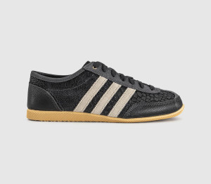 adidas Girls Japan Decon Trainers Utility Black Cream White Orange Tint, 4.5