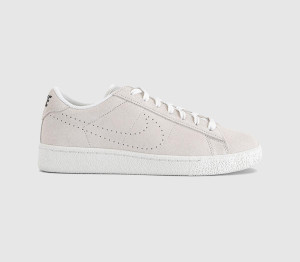 Nike Womens Tennis Classic Trainers Sail Black White, 4.5