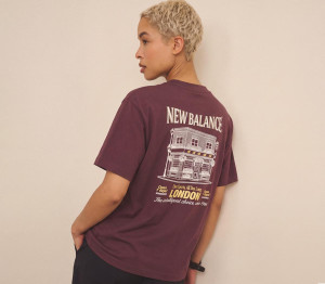 New Balance Womens NB Grab A Bite T-shirt London Cherry Leather Red, XS