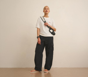 New Balance Womens NB Grab A Bite T-shirt Tokyo Sea Salt Natural, XS