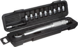 Halfords Advanced Torque Wrench With Sockets 2-24Nm Adult, 10 Hex & Torx Bits, Storage Case