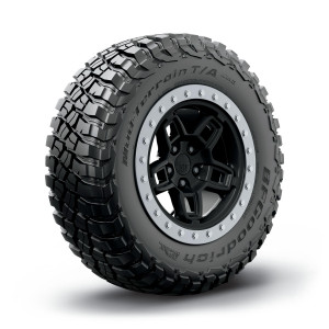 BF Goodrich Mud Terrain T/A KM3 (12.5/35 R17 121/118Q)