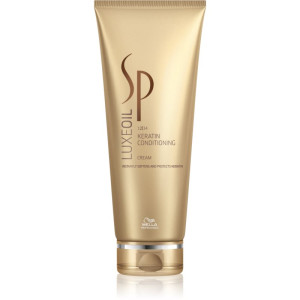 Wella Professionals SP Luxe Oil keratiinia sisältävä hoitoaine vaurioituneille hiuksille 200 ml