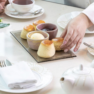 InterContinental London O2 Cream Tea for Two Includes Enviable Views of The Thames and Canary Wharf | Afternoon Tea for Two | Virgin Experience Days | Virgin Experience Days / Voucher Gift