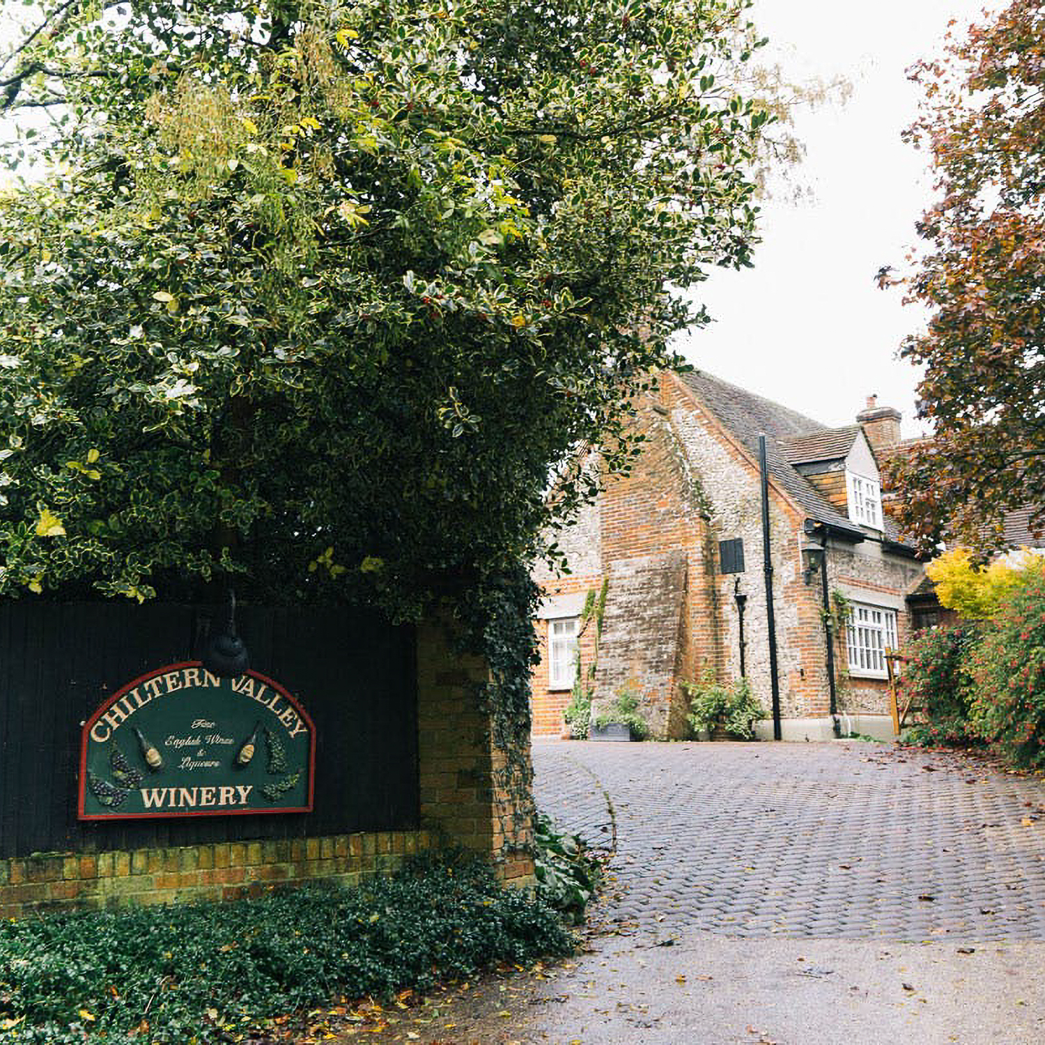Winery and Brewery Tour for Two with Tastings | Drinks Experiences | Virgin Experience Days / Voucher Gift