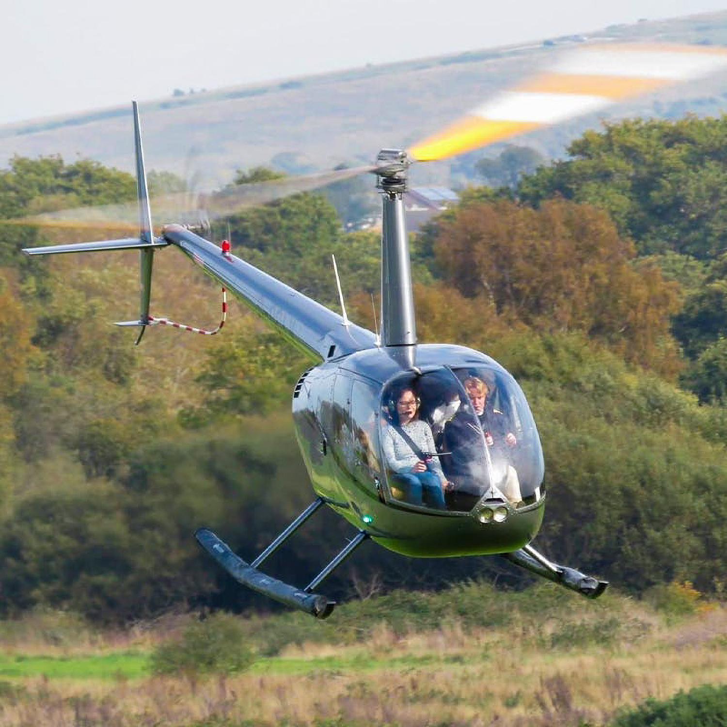 Helicopter Pilot Experience and Lunch for One | Courses | Virgin Experience Days / Voucher Gift