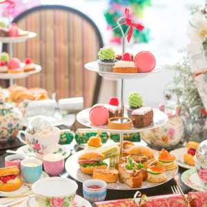 Brigit\'s Bakery Covent Garden Bottomless Prosecco Afternoon Tea for Two | Virgin Experience Days / Voucher Gift