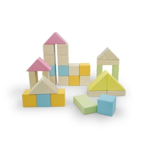 Cubes en bois pastel