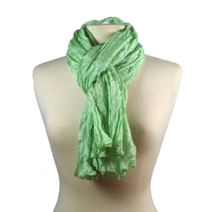 Foulard en soie no 14, vert tilleul