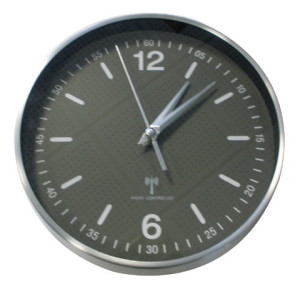 TFA Dostmann 60.3503 Funk Wanduhr 19.5cm x 5cm Aluminium